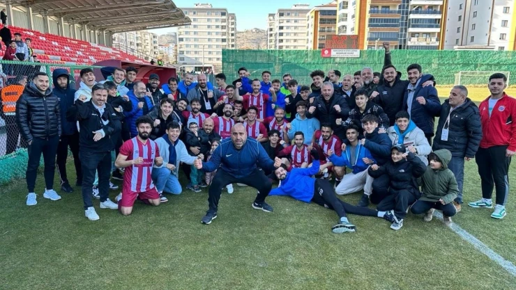 23 Elazığ FK En İyinin Peşinde