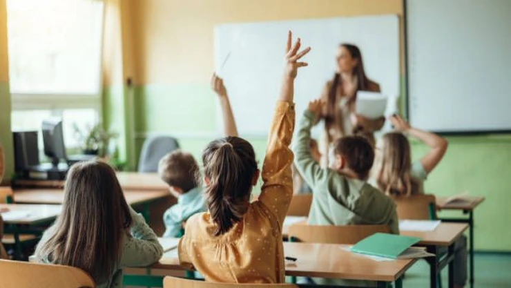 4 Gün Okul 3 Gün Tatil Konusu Netleşti