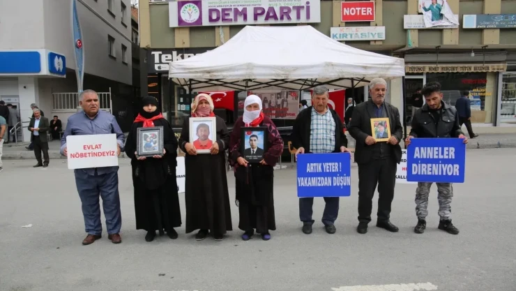 Acılı Anneler Çocuklarını Geri İstiyor!