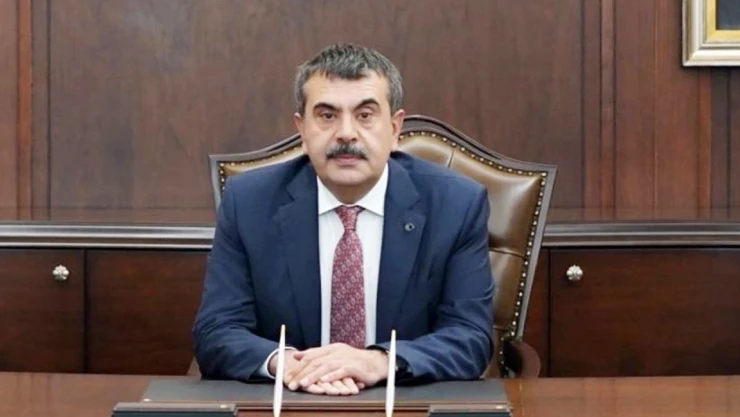 Bakan Açıkladı: Öğretmenlerin Alan Değişikliği Müjdesi