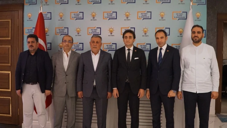 Başkan Akın Siyasi Partileri Ziyaret Etti