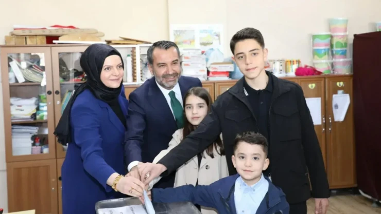 Başkan Şerifoğulları, Oyunu Kullandı