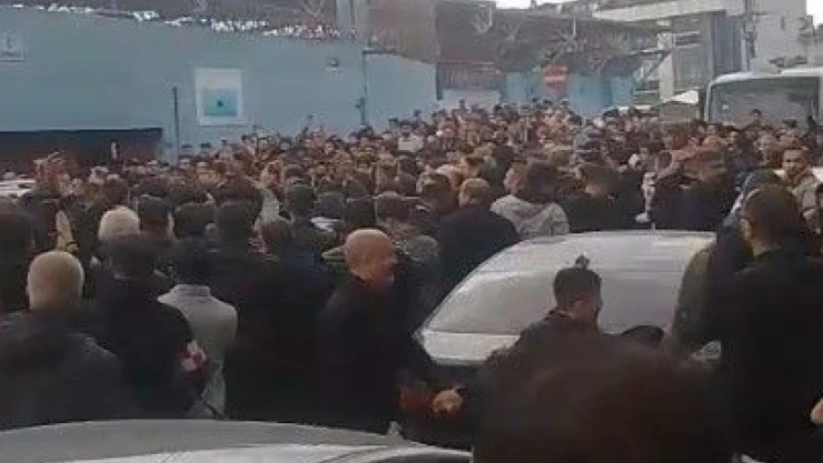 Beyoğlu Spor Yönetimi'ne Tepki: Elazığspor Yöneticileri Stadyumu Terk Etti