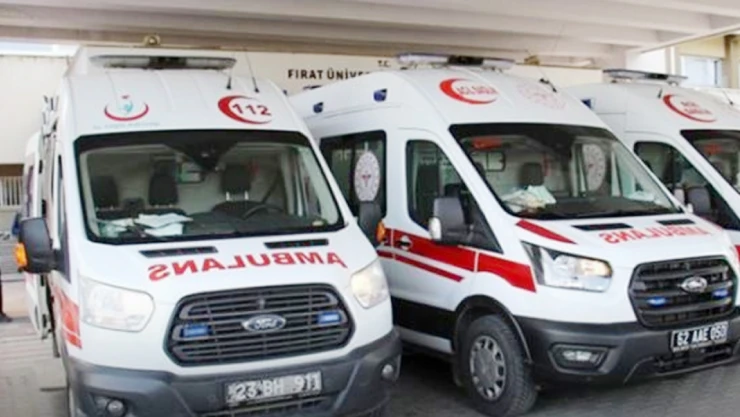 Bıçaklı Kavgada 2 Kişi Yaralandı