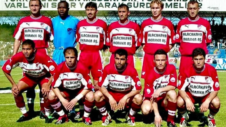 Bordo-Beyazlı Taraftarlar Bu Futbolcuları Tanıyacak mı?