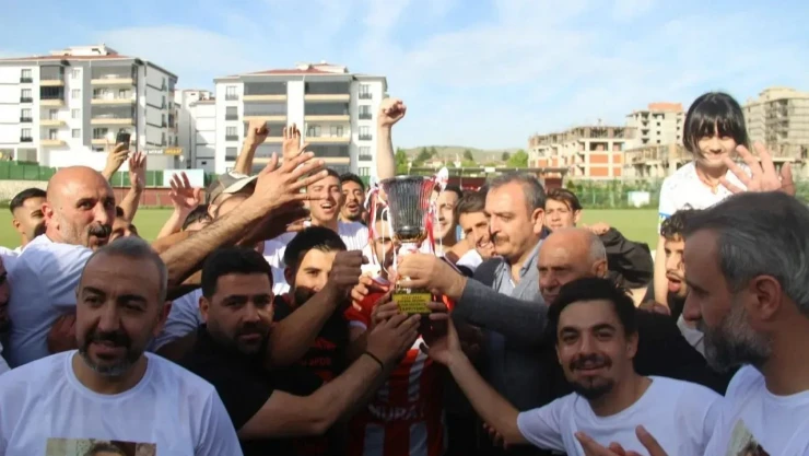 Bozduman Elektrik Sürsürüspor Bal'a Katılacak mı?