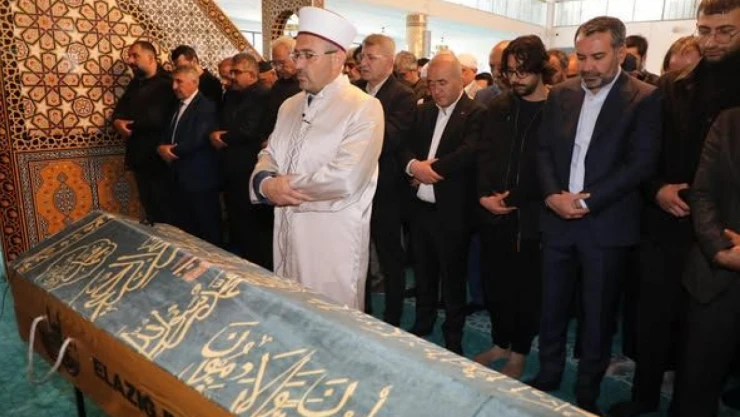 Çakmak İçin Cenaze Namazı Kılındı