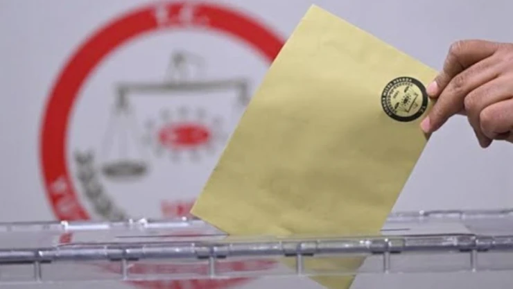 Dikkat çeken seçim anketi! Oy oranları değişti