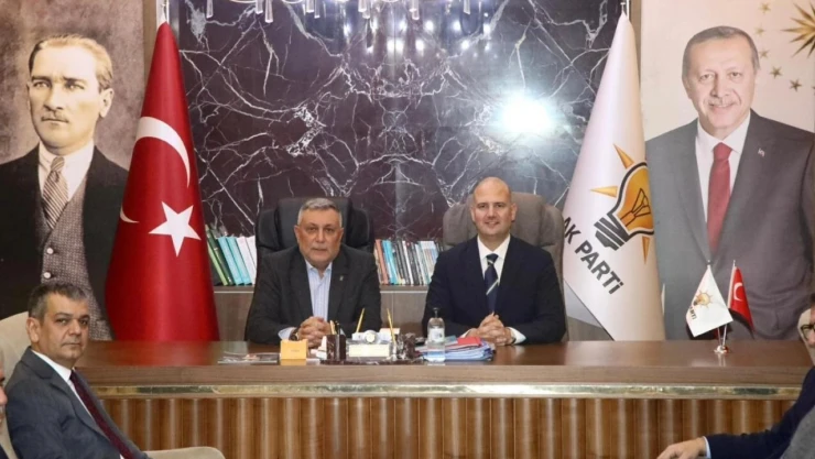 Dr. Ömer İleri Elazığ'da