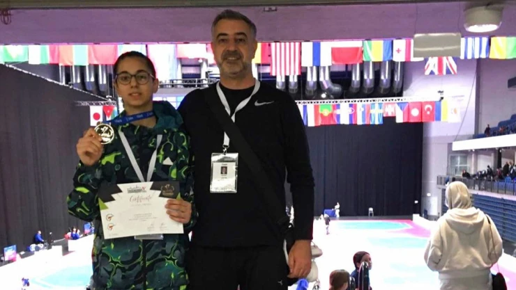 Ebrar Acar Avrupa Kotasında