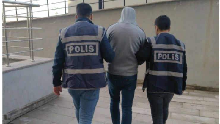 Elazığ'da Aranan Şahıslara Yönelik Operasyon