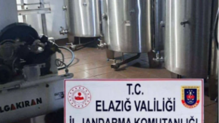 Elazığ'da Tonlarca Kaçak Alkol Ele Geçirildi!