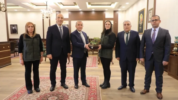 Elazığ'da Ücretsiz Fidan Dağıtımı
