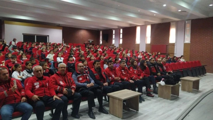 Elazığ MEB AKUB Ekibinden Anlamlı Etkinlik