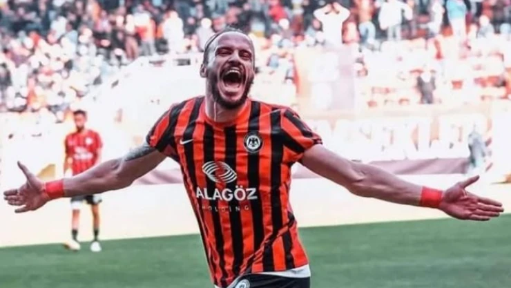Elazığspor İçin Biçilmiş Kaftan Denklemleri Değiştiren Adam