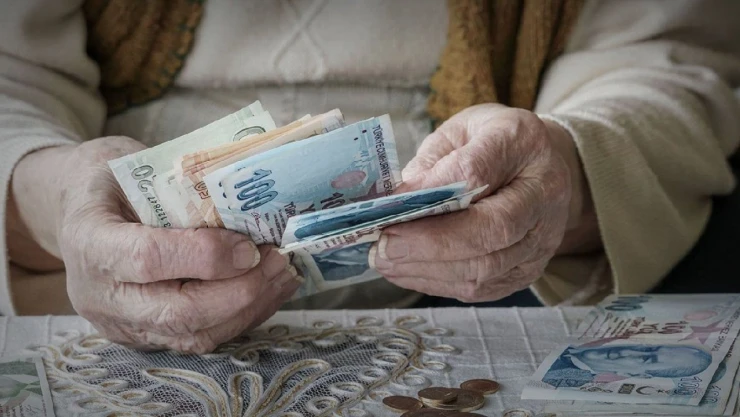 Emekliye İkramiye Kesinleşti mi?