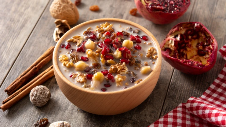 Evlerde Hazırlıklar Başladı!