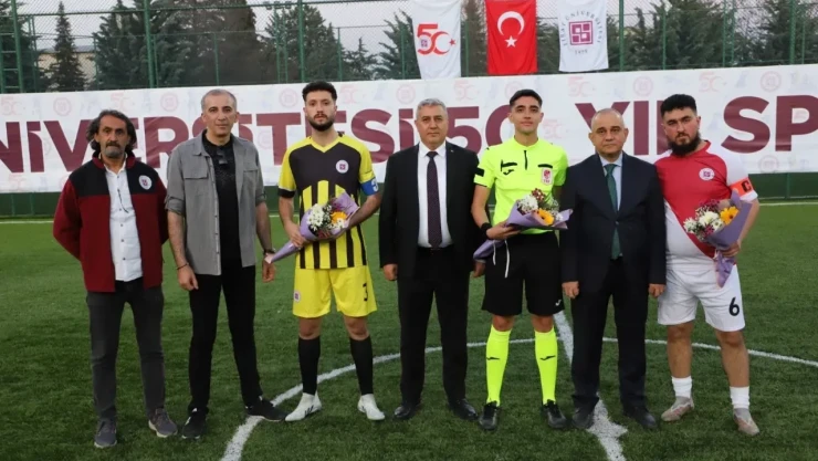 F.Ü'de 50. Yıl Spor Şenlikler Başladı
