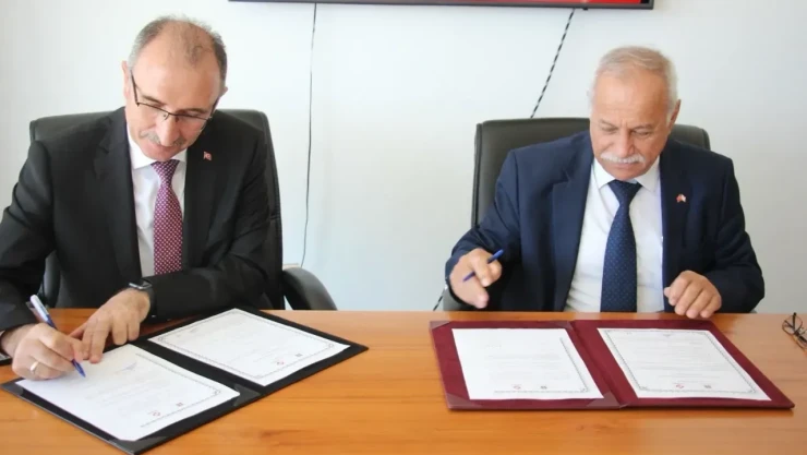 F.Ü Uluslararası Final Üniversitesi İle Protokol İmzaladı