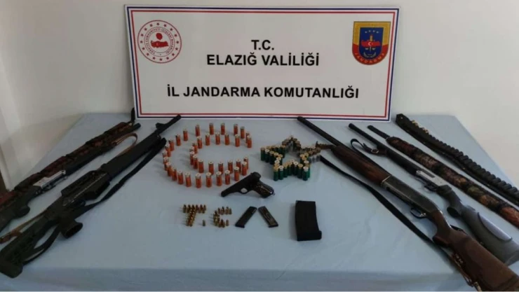 Jandarma'dan Ruhsatsız Silah Operasyonu