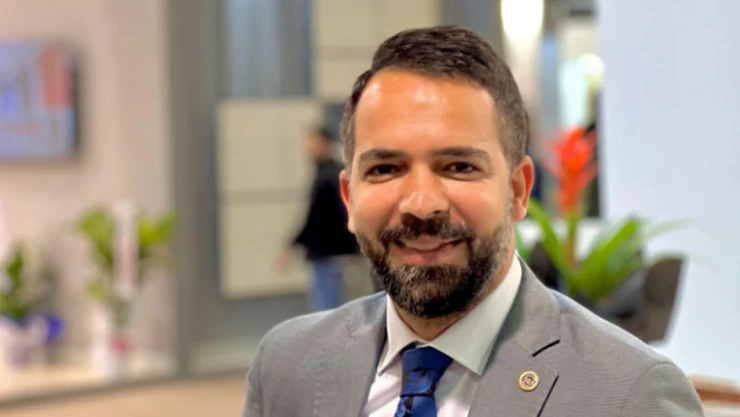 Kadınlarımız Başımızın Tacı