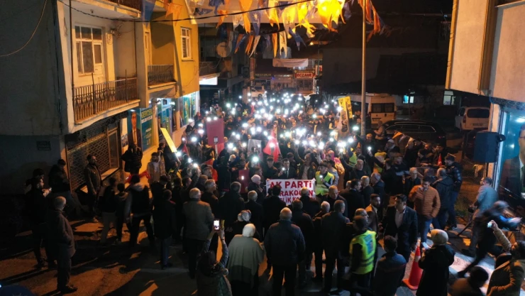Karakoçan Ak Parti Gençlik Kolları 'Gençlik İftarı' Programı Düzenlendi