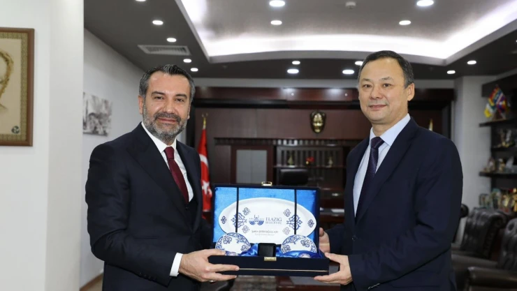 Kazakbaev'den Şerifoğulları'na Ziyaret