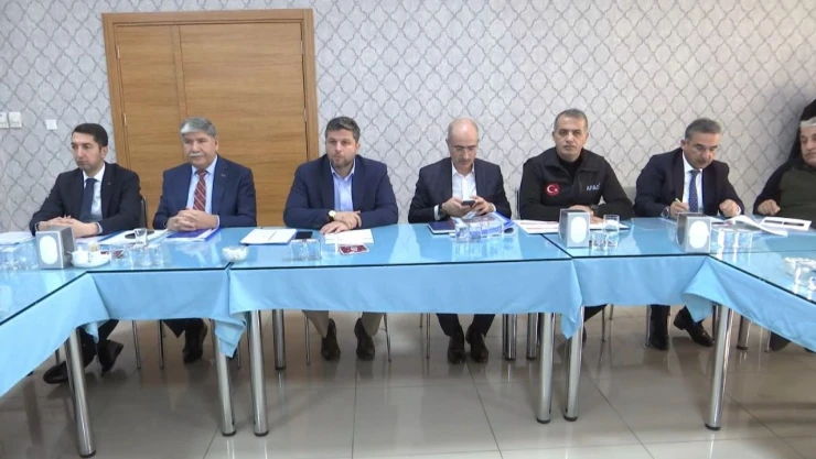 Kendin Çal, Kendin Oyna