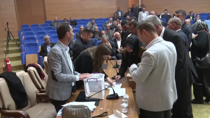 Köylere Hizmet Götürme Birliğine Üye Seçimi Yapıldı