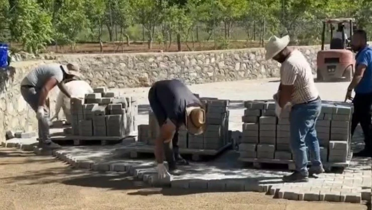 Maden Plajköy'de Kilit Parke Çalışmaları Tüm Hızıyla Sürüyor