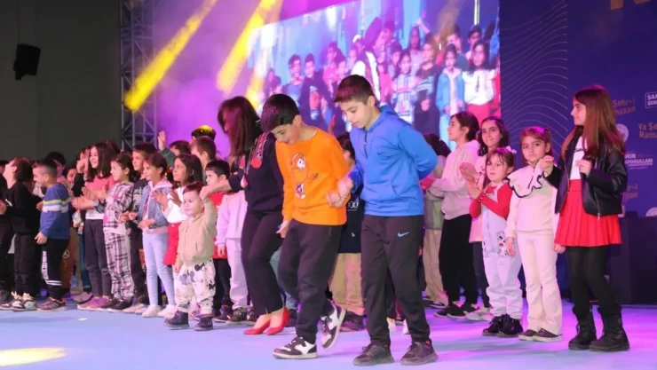 Masal Matik Evi Ekibi Çocuklarla Buluştu