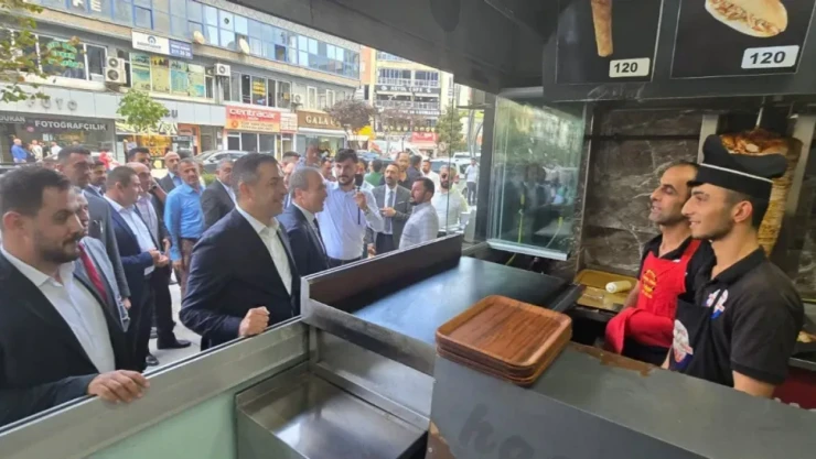 MHP Elazığ İl Teşkilatından Hakkâri Çıkartması!