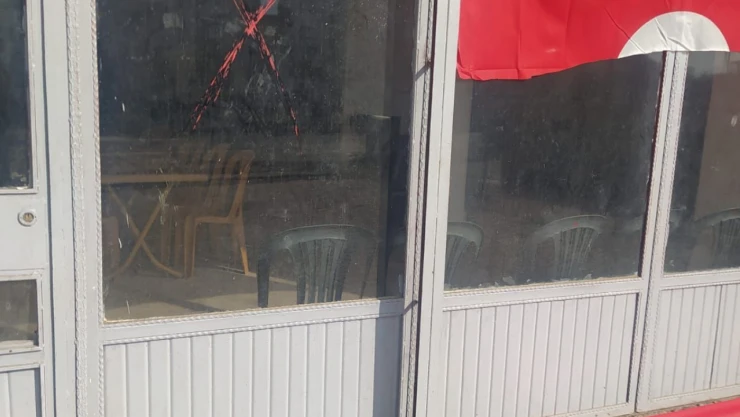 MHP'nin Seçim İrtibat Bürosuna Saldırı