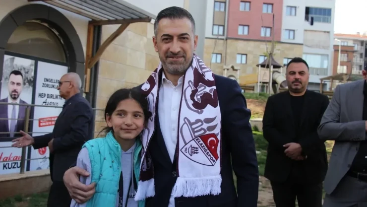 Milletvekili Işıkver'den Elazığspor'a 1 Milyon TL Prim