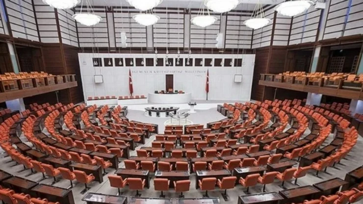 Milletvekilleri Fazla Mesai Yapacak