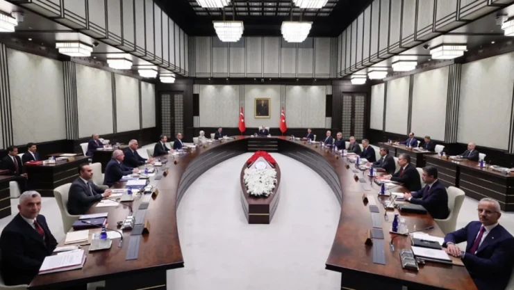 Milyonların Gözü Bu Toplantıda