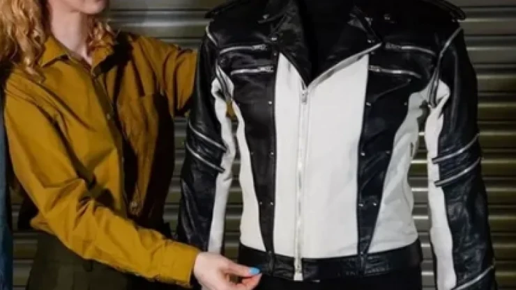 O Çeket 306 Bin Dolara Satıldı!