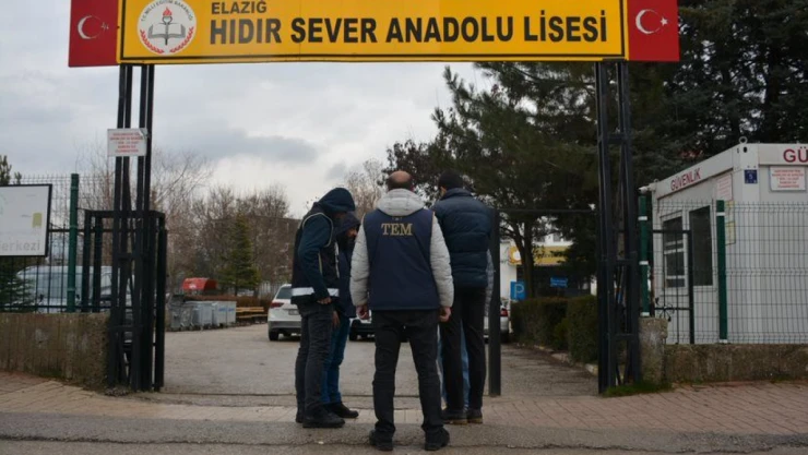 Okul Önü Denetimler Devam Ediyor