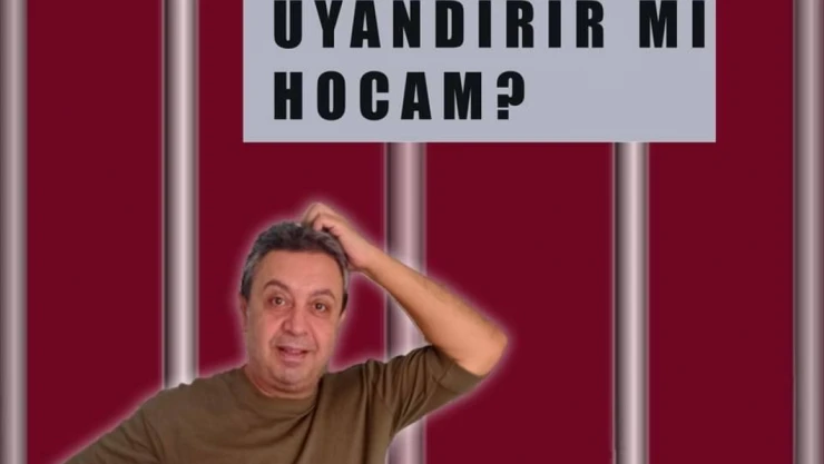 Özkan Özgür'den Tek Perdelik Stand-Up Gösterisi