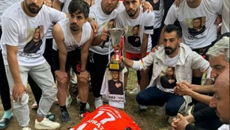 Şampiyondan Buruk Sevinç