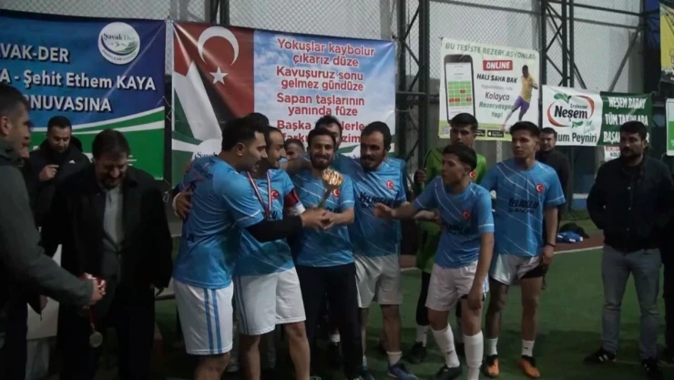 Şavak-Der Futbol Turnuvası Sonuçlandı