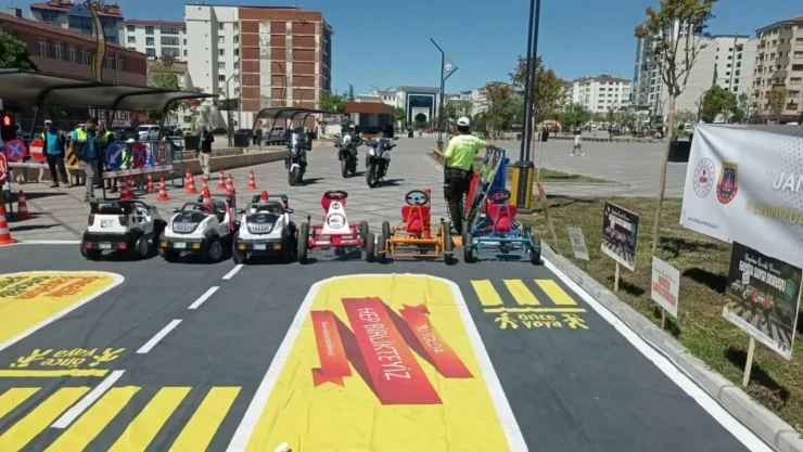 Simülasyon Aracıyla Uygulamalı Eğitim