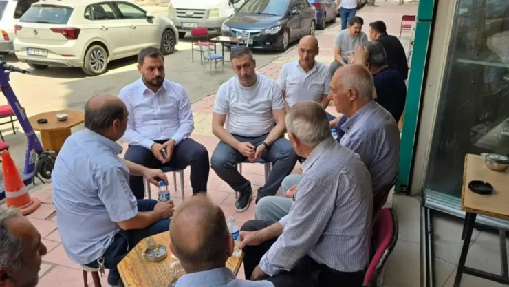 Takdirleri Toplayıp, Hayır Duaları Alıyorlar!