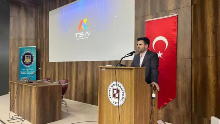 Türkiye'nin Büyük Dil Modeli F.Ü'nde Tanıtıldı