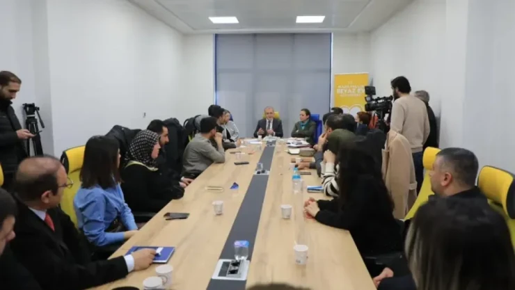 Vali Hatipoğlu'ndan Anlamlı Ziyaret