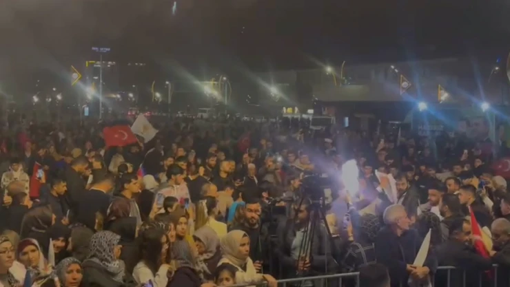 Vatandaş Başkanını Bekliyor