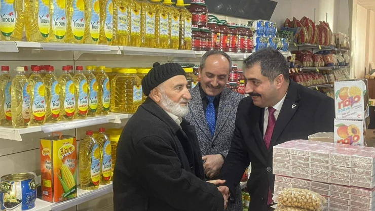 YAZIKONAK YENİ BİR BAŞKAN İSTİYOR…