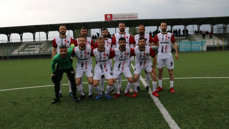 Yurtbaşıspor Galip Geldi!