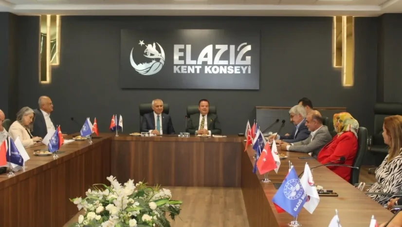 12 Yıllık Mücadele Elazığ'da Taçlandı: Kent Konseyleri Güçlerini Birleştirdi