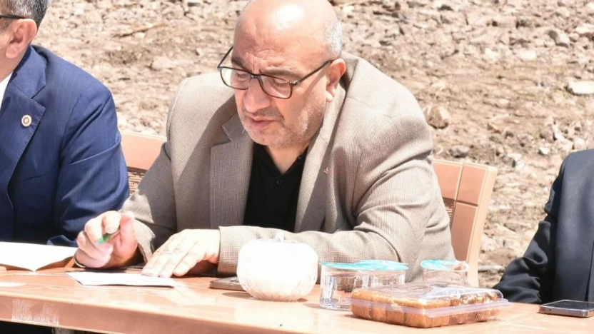 Ak Kadro Kıraç Köyü'nde Çiftçilerle Buluştu